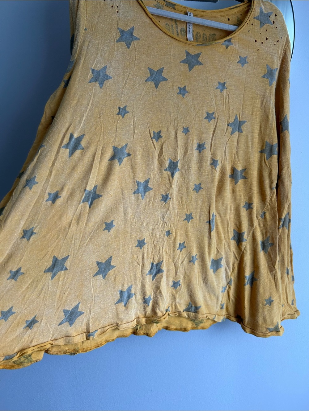Magnolia Pearl Dylan Tee Los Angeles Yellow Galaxy Print OSFM - Picture 6 of 8